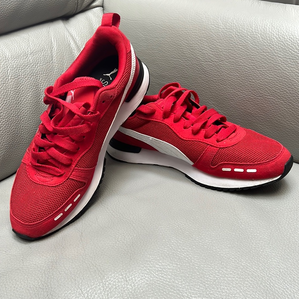 Red Mens Puma Ferrari Mesh Graviton Trainers Shoes. Size 9.5